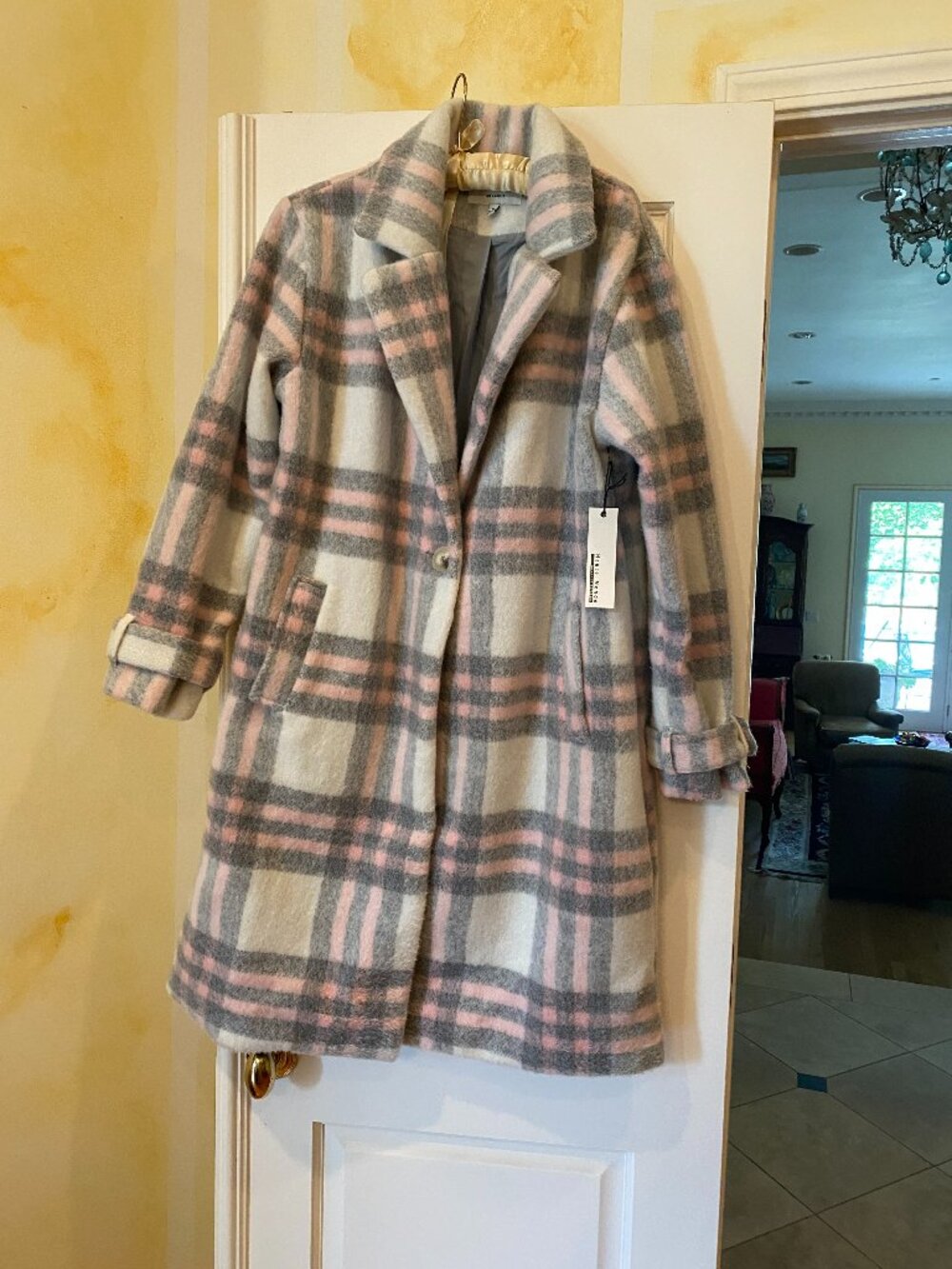 NWT - Haute Monde Los Angeles pink and green coat